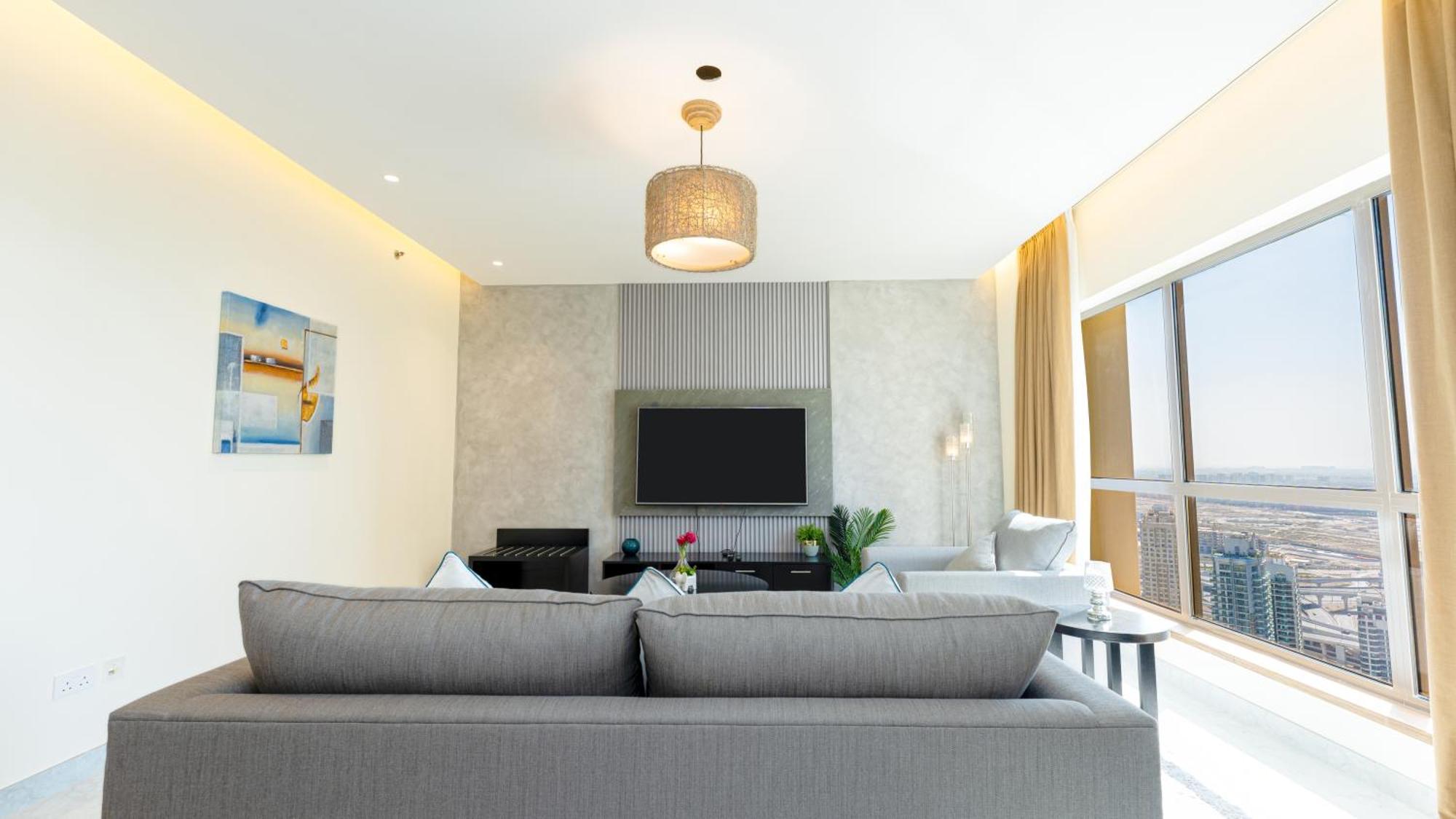 Regent Sea View 2br Jbr Walk - Next To Bluewater Island & Eye Appartamento *